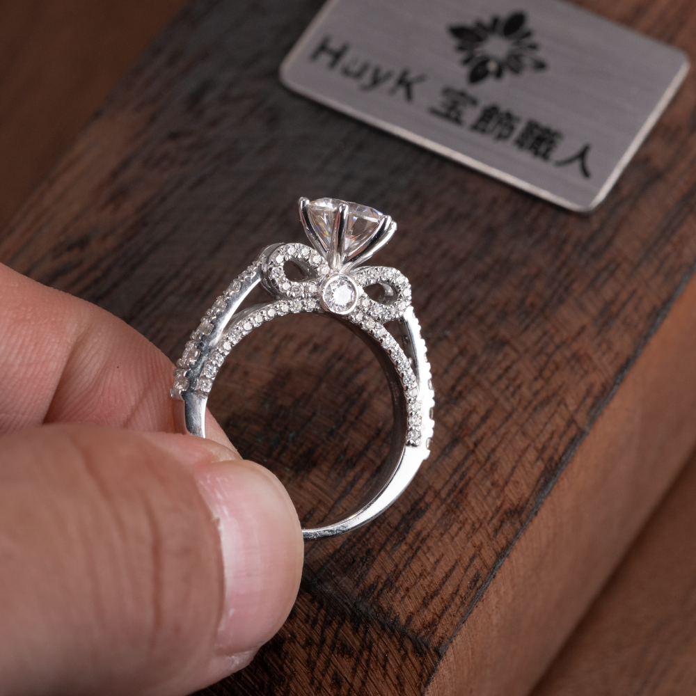 モアサナイトリボンリング - S925 - N401501 – HUYK JEWELRY© 職人