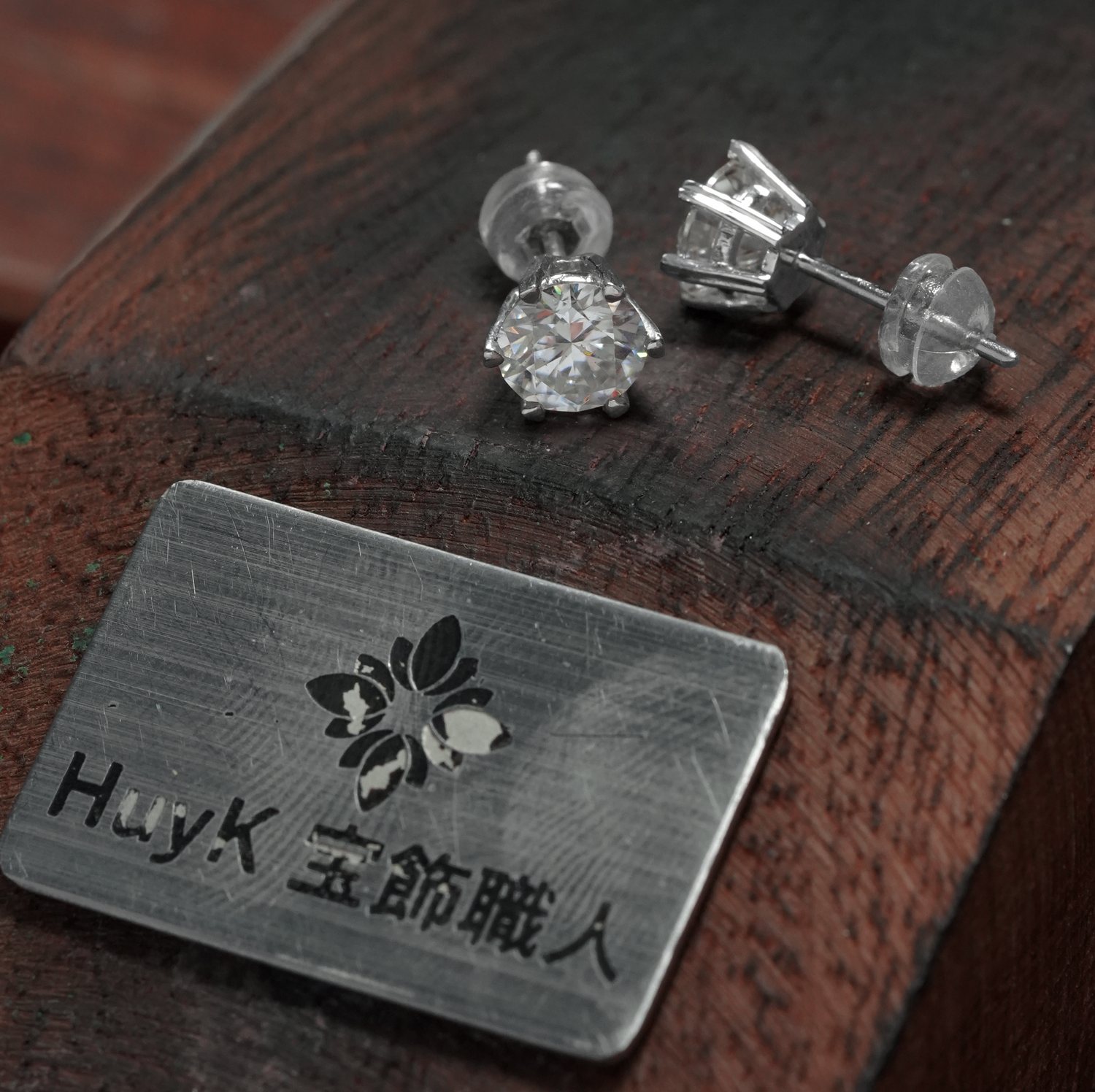 6.5mmモアッサナイト6本爪ピアス - S925 - B400815-1